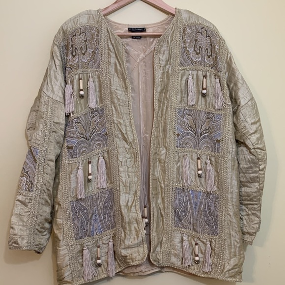 JA Resort | Vintage Gold 80’s Silk Tassel Wood Bead Quilted Open Front Jacket - Picture 9 of 17